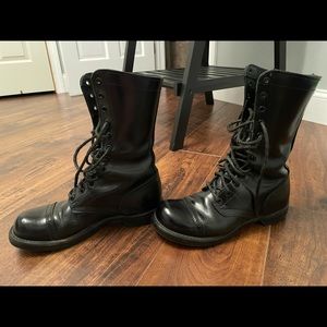 Women’s gently used size 8.5 10inch leather Corcoran jump boot